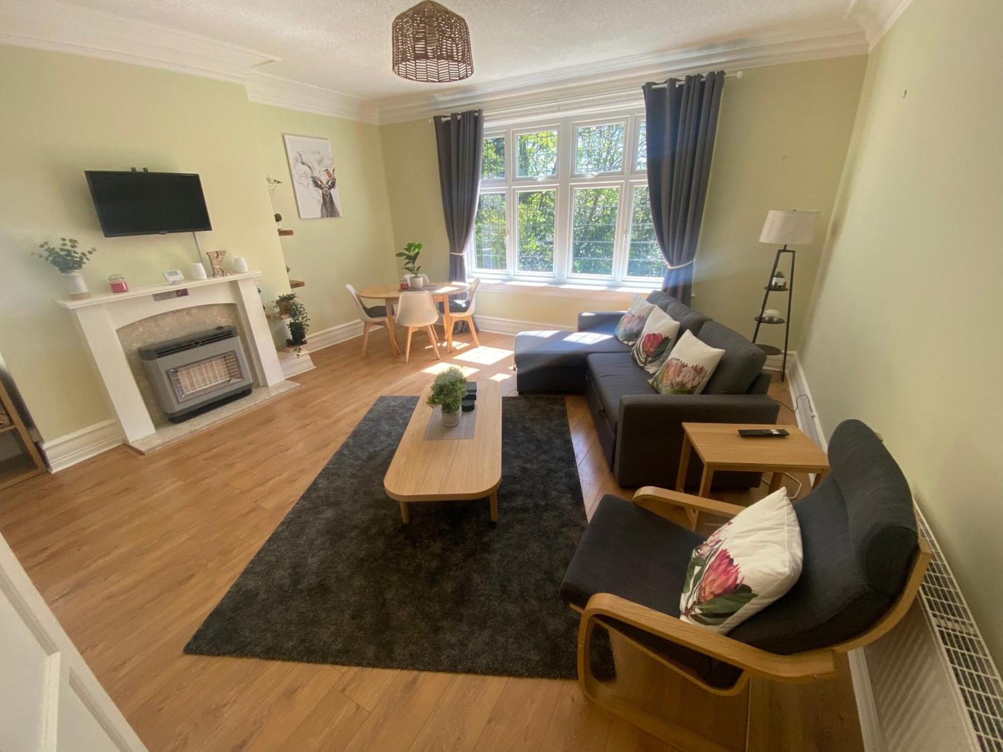 Spacious Guest Flat Near Roundhay Park 리즈 외부 사진